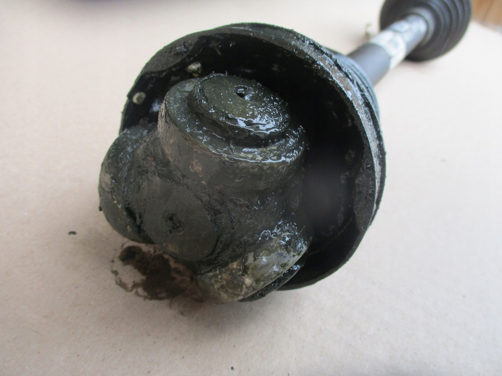 фото №7, Привідний вал права 391006777r megane iii scenic 1.5dci