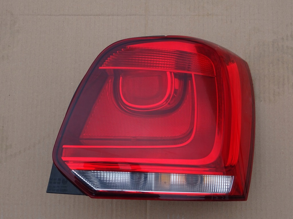 фото №1, Vw polo v 6r0 лампа задня задня права оригінал