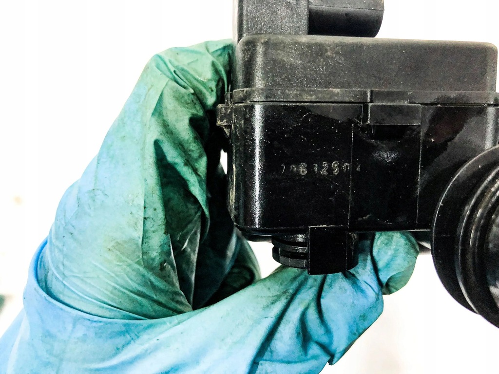 фото №10, Mercedes-benz e w211 2004 клапани обігрівач