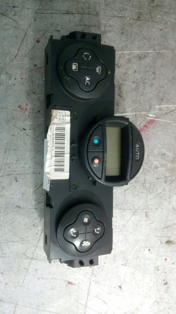 фото №1, Панель обдув renault scenic ii 8200344841