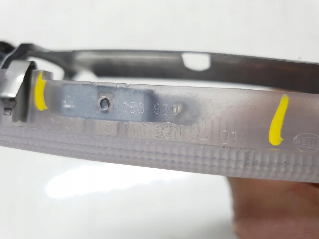 фото №6, Освещение лампа кабины mercedes-benz c w203