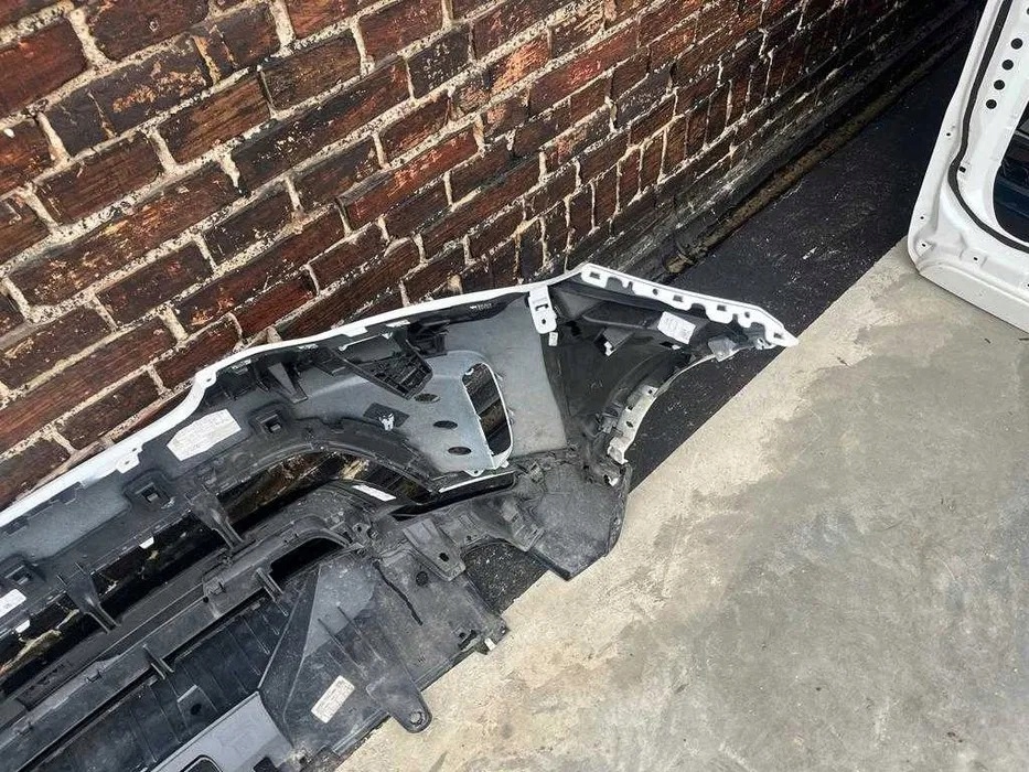 фото №6, Бампер l.r. discovery v l462 - 16-20 перед dynamic r-dynamic