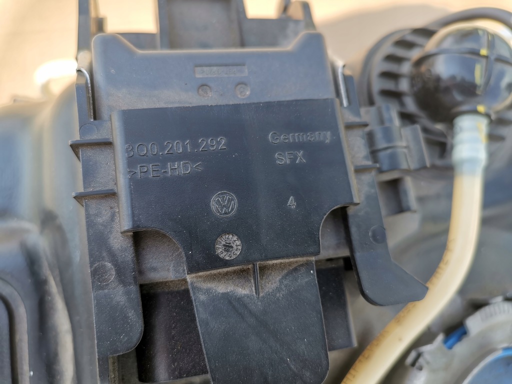 фото №10, Skoda karoq kar 2018r 1.0 tsi 85kw bak топлива насос заливная горловина комплект 5q0201085l