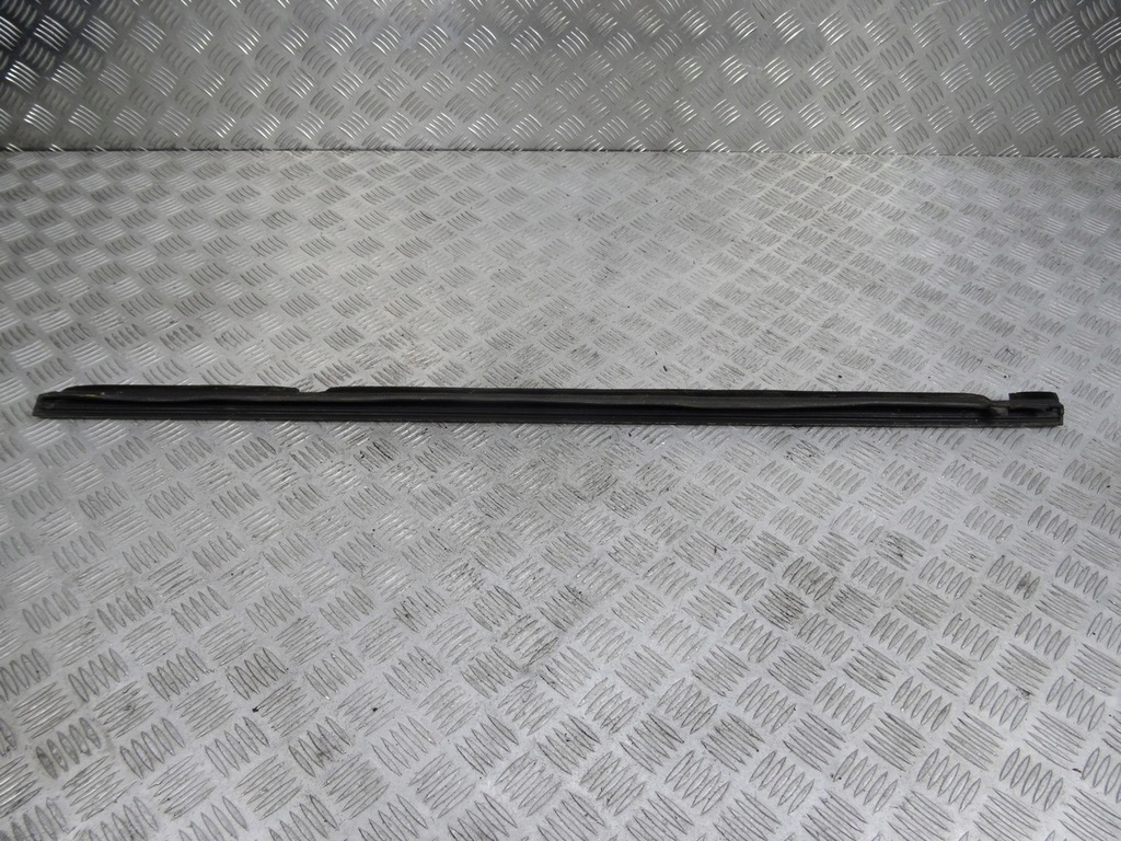 фото №2, Citroen ds4 накладка na дверь правый перед хром