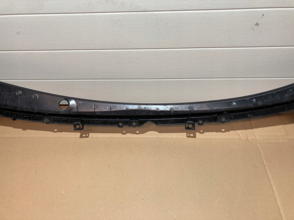 Жабо tesla s lift 1060509-00 Зі Шроту