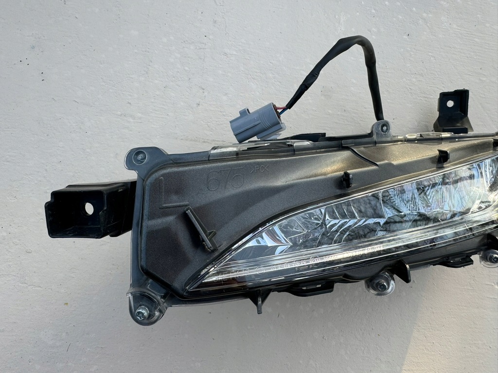 фото №2, Lexus rx iv 4 450h лампа противотуманная фара левая передняя левый перед e1335444l