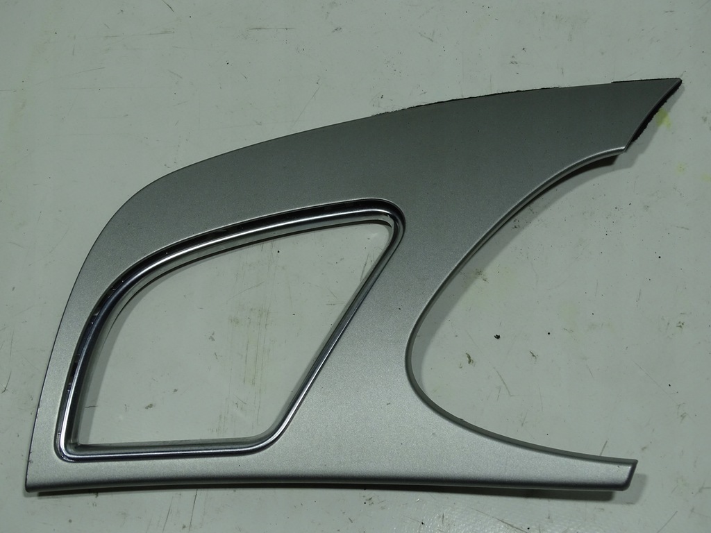 фото №1, Рамка dekor решётки обдув audi a4 b8