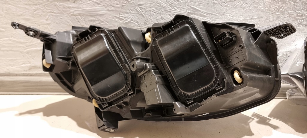 фото №15, Лампа перед правая левая peugeot traveller expert 3 iii '16-..