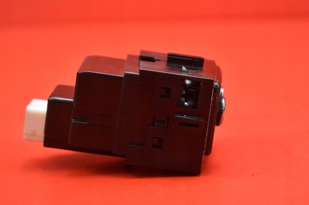 фото №6, Выключатель кнопки подогрев сидений toyota avalon xx40 15-18