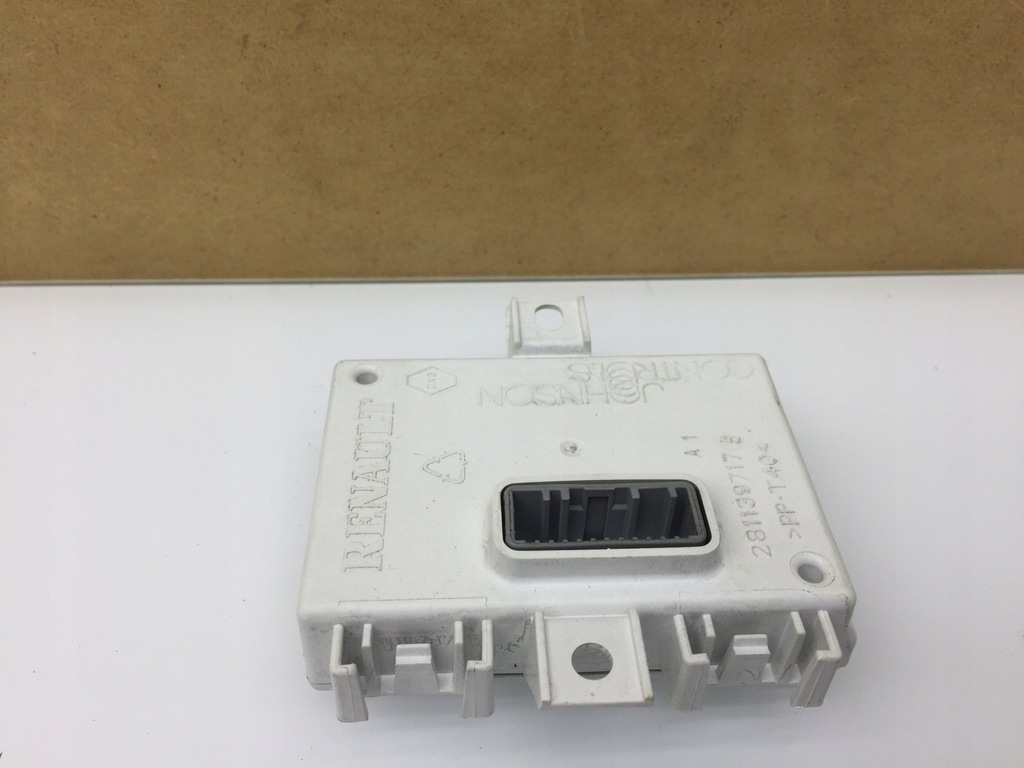 фото №1, Clio iv модуль навигации