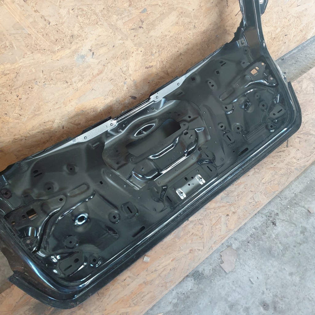 фото №11, Крышка багажника багажника audi a4 b9 kombi