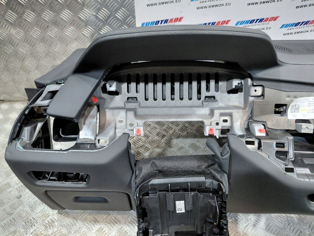 фото №8, Bmw x5 g05 x6 g06 x7 g07 приборная панель приборная панель  bez hud 9471880