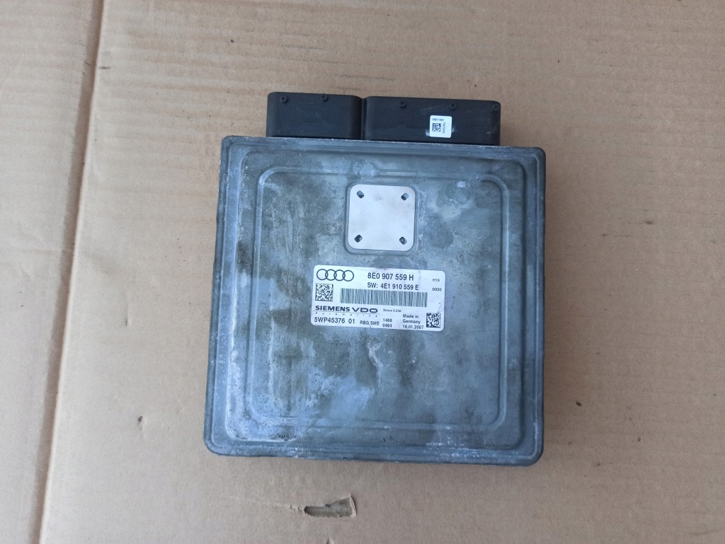 фото №1, Бортовой компьютер блок управления двигателя audi a8 d3 lift 3.2fsi