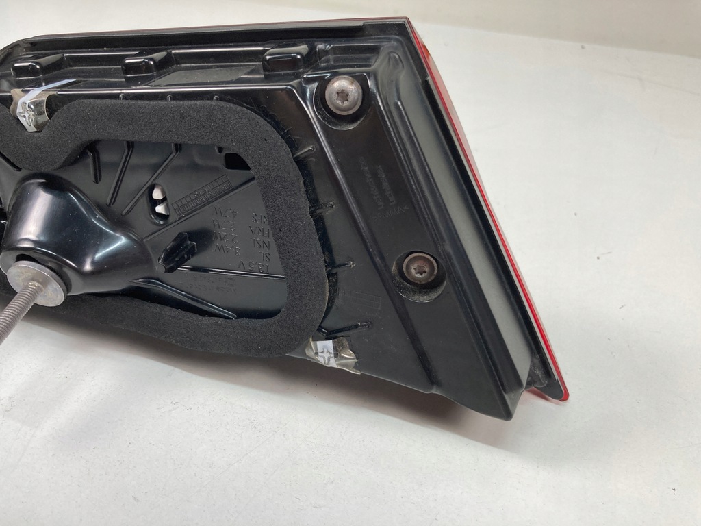 фото №9, Лампа правая задняя bmw 1 f40 led