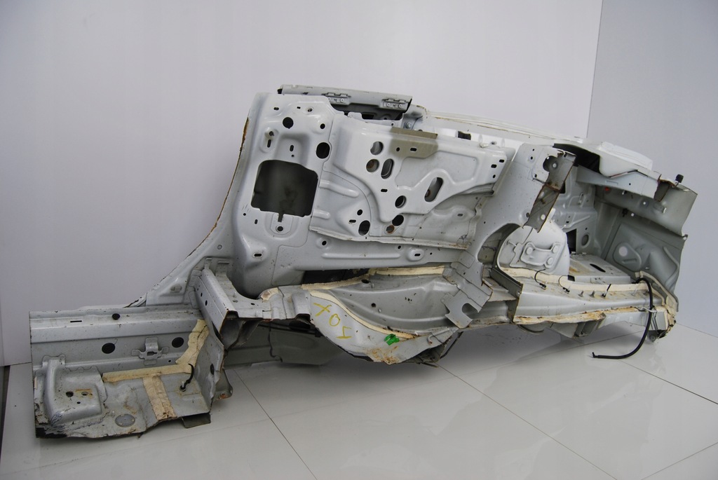 фото №9, Четверть крыло правый chevrolet camaro cabrio 16+