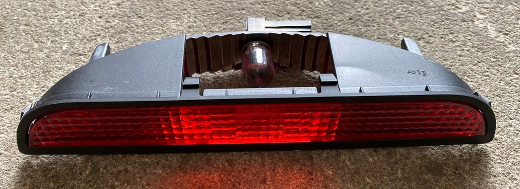 фото №1, Dacia sandero ii stepway лампа стоп 265907079r