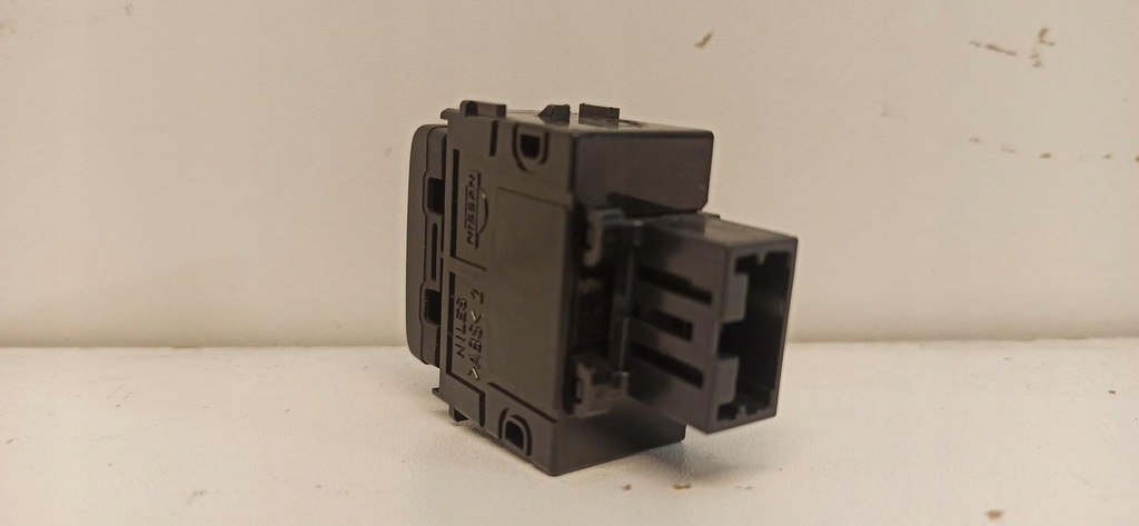 фото №1, Infiniti g37 кнопка esp контроля тяги