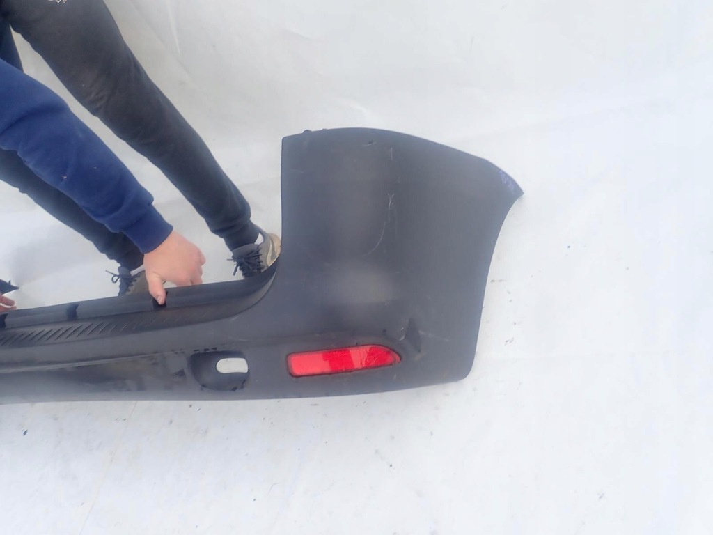 фото №7, Dacia logan i 1 kombi mcv lift 08-13 бампер задня