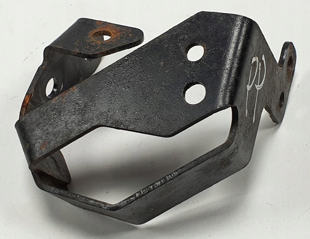 фото №1, Кронштейн кронштейн правий перед aston martin rapide