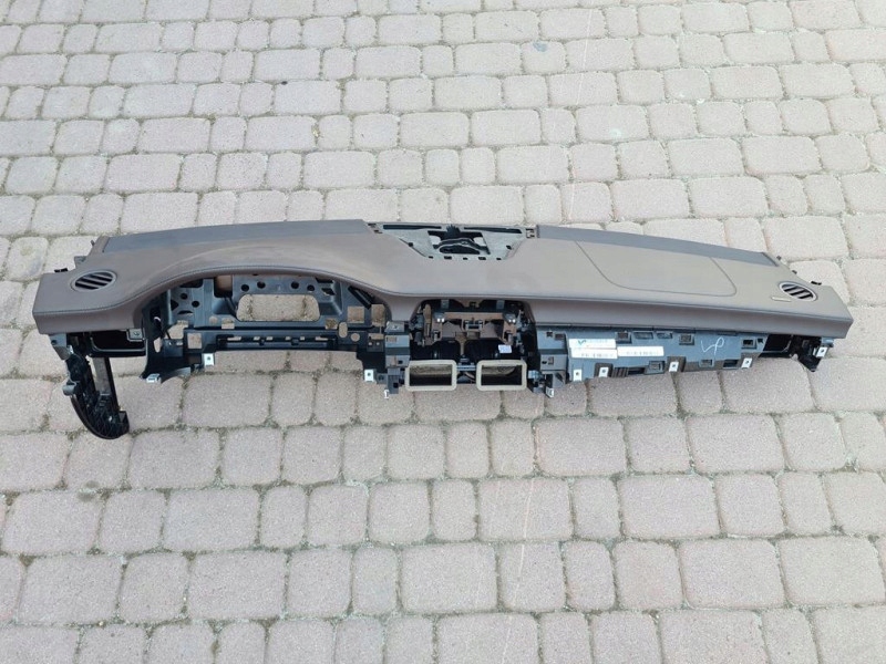 фото №1, Приборная панель приборная панель подушка безопасности nowa mercedes w218 cls