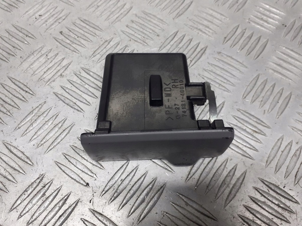 фото №6, Попільничка двері toyota avensis verso