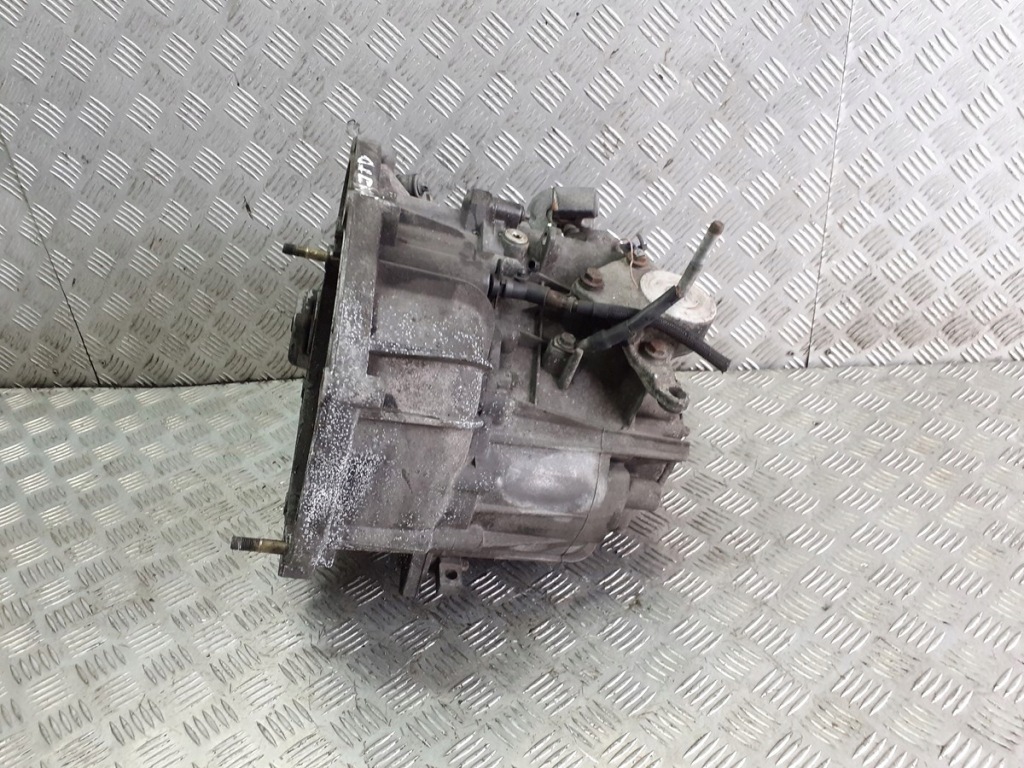 Коробка передач передач fiat stilo 647 с Разборки