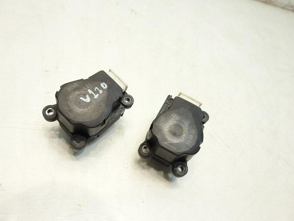 фото №7, Моторчик отопителя mercedes w220 38236