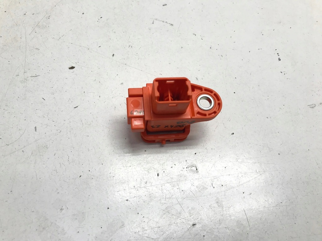 фото №1, Toyota bz4x lexus rz subaru solterra запобіжник захист акумулятора