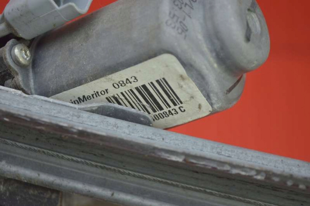 фото №9, Подъемник стекло левый перед eu 400843c peugeot 107 05-08