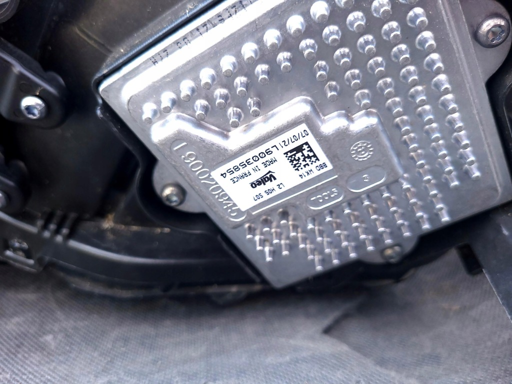 фото №10, Jeep grand cherokee wk2 13- лампа перед права