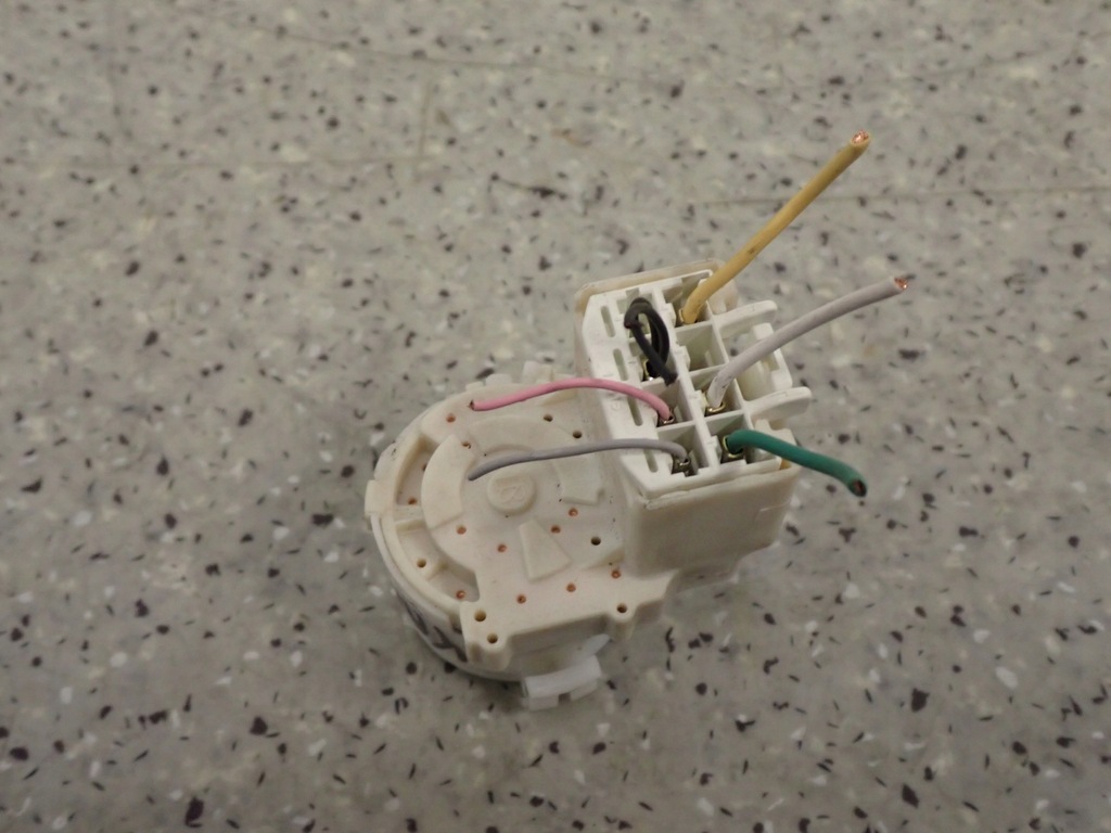 фото №4, Toyota yaris ii 06- колодка замка запалювання