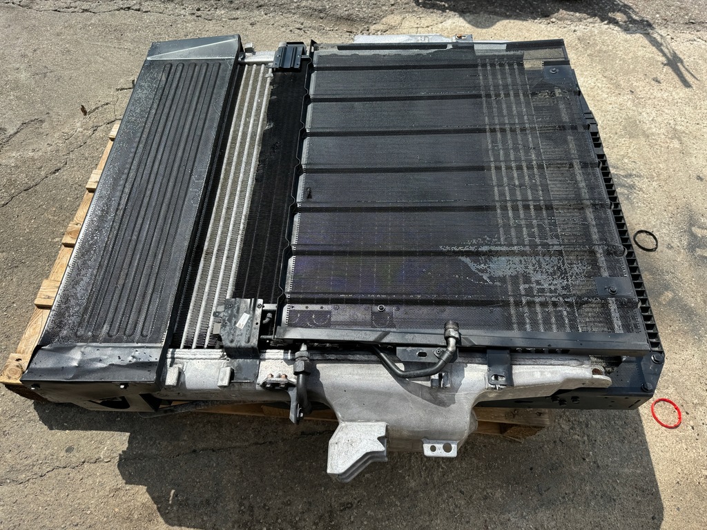 фото №4, Радиатор радиатор комплект mercedes actros mp 3 megaspace