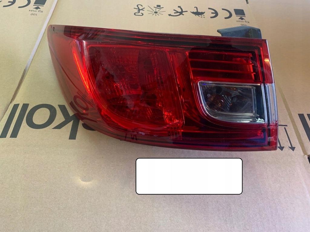 фото №1, Лампа лівий задня clio iv