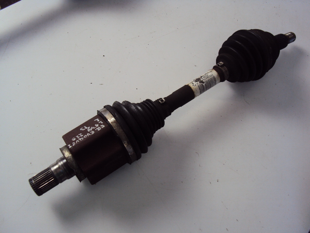 фото №1, Приводной вал левая range rover evoque i l538 2.2d 13r