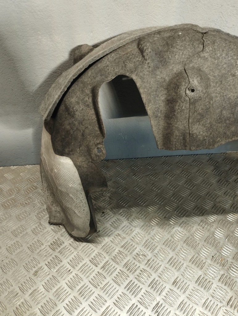 фото №4, Mercedes w205 подкрылок левый задняя