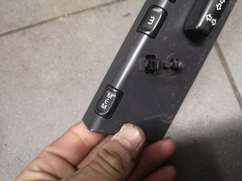 фото №6, Переключатель сиденье правый volvo xc90 39999380