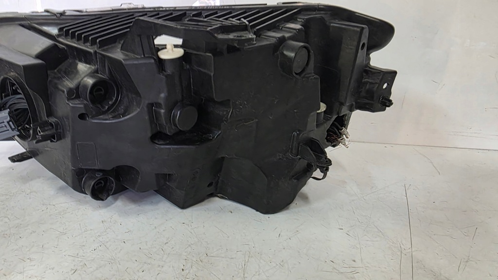 фото №8, Лампа передняя правая volvo xc60 ii фара