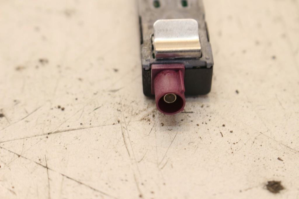 фото №7, Усилитель антенный 565035577a skoda kodiaq