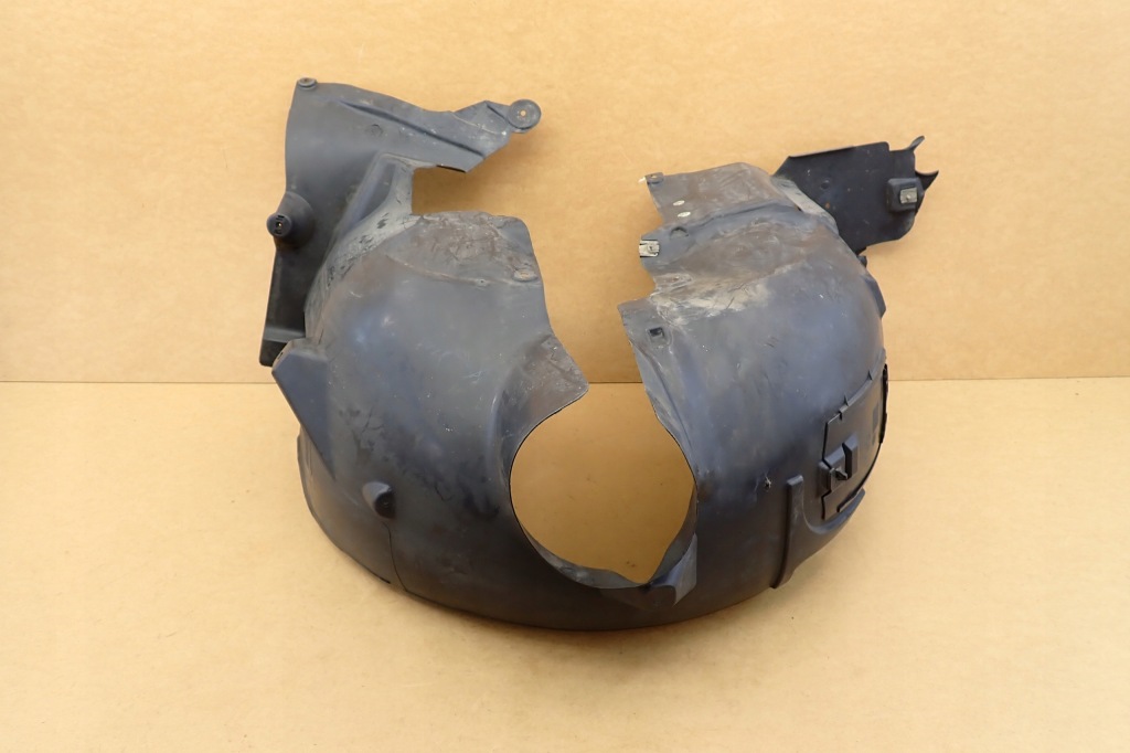 Mercedes cla w117 a klasa w176 b klasa w246 подкрылок правое перед a2468840222 Доставка