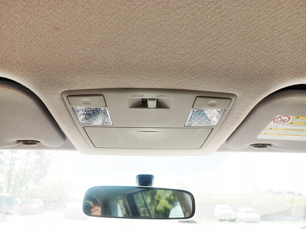 фото №6, Mazda 5 защита солнечная козырёк подсвечиваемый