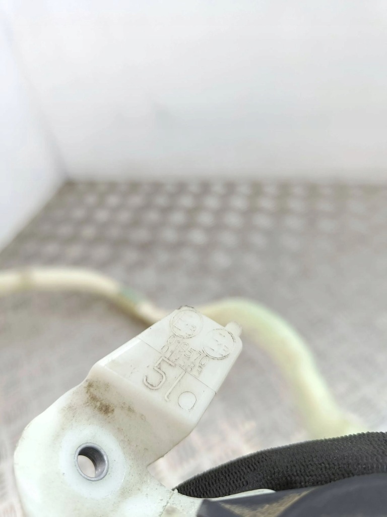 фото №7, Bmw 7 f01 f02 f03 f04 2013 трубка заливной жидкость do омывателя окон