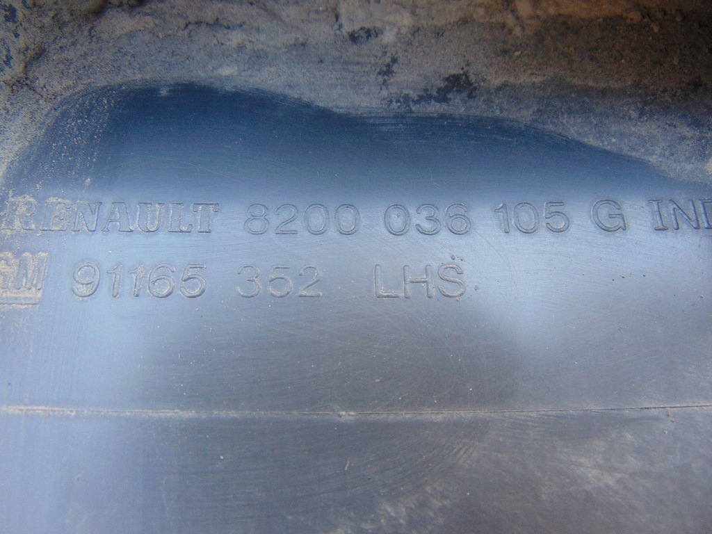 фото №8, Молдинг бічна ліва vivaro trafic 8200036105