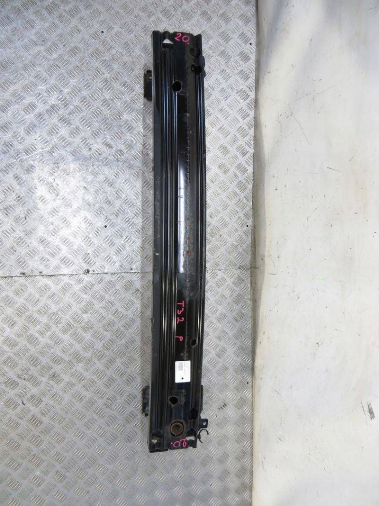 Nissan x-trail t32 балка бампера перед 14- Зі Шроту