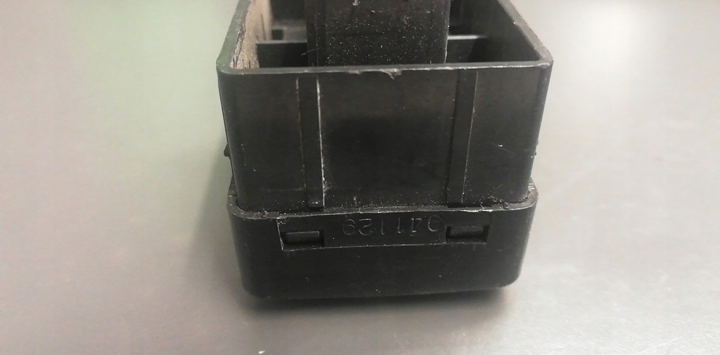 фото №6, Kia sportage i 96- перемикач панель дзеркал