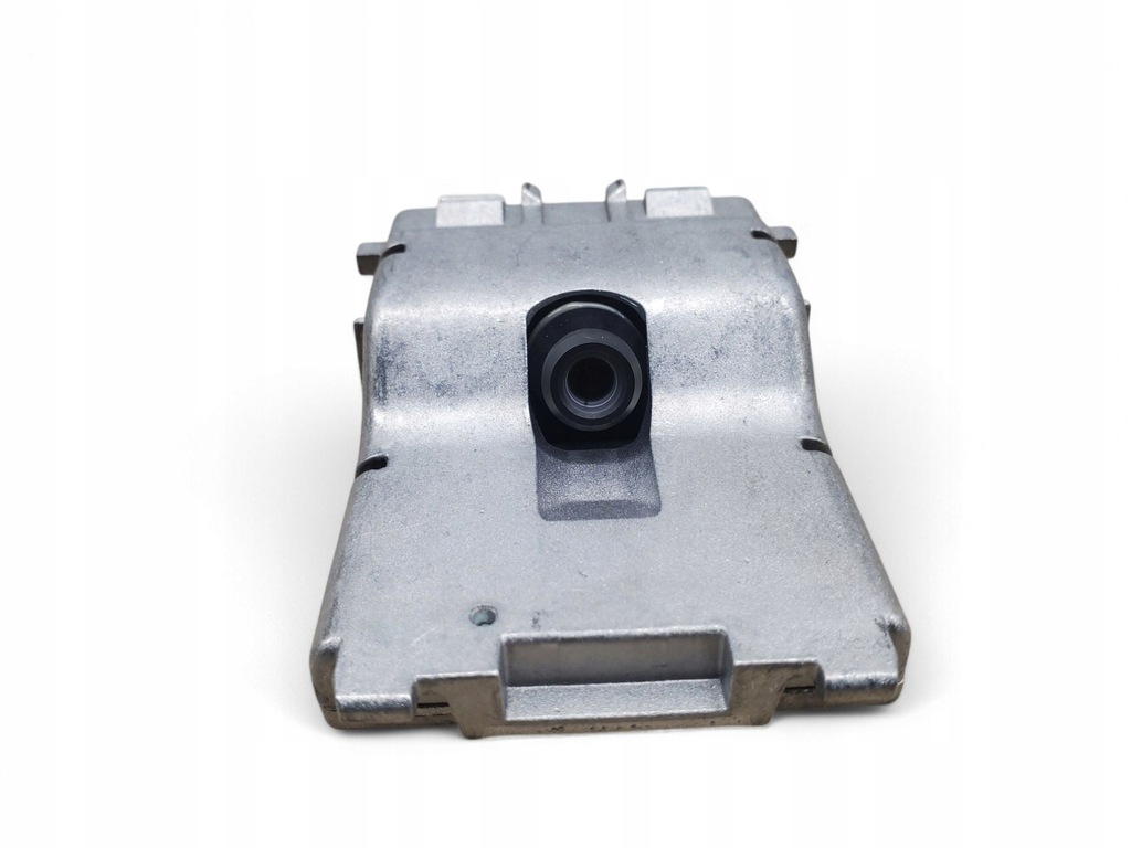 фото №6, Maserati levante 68290304ae с передний камеры