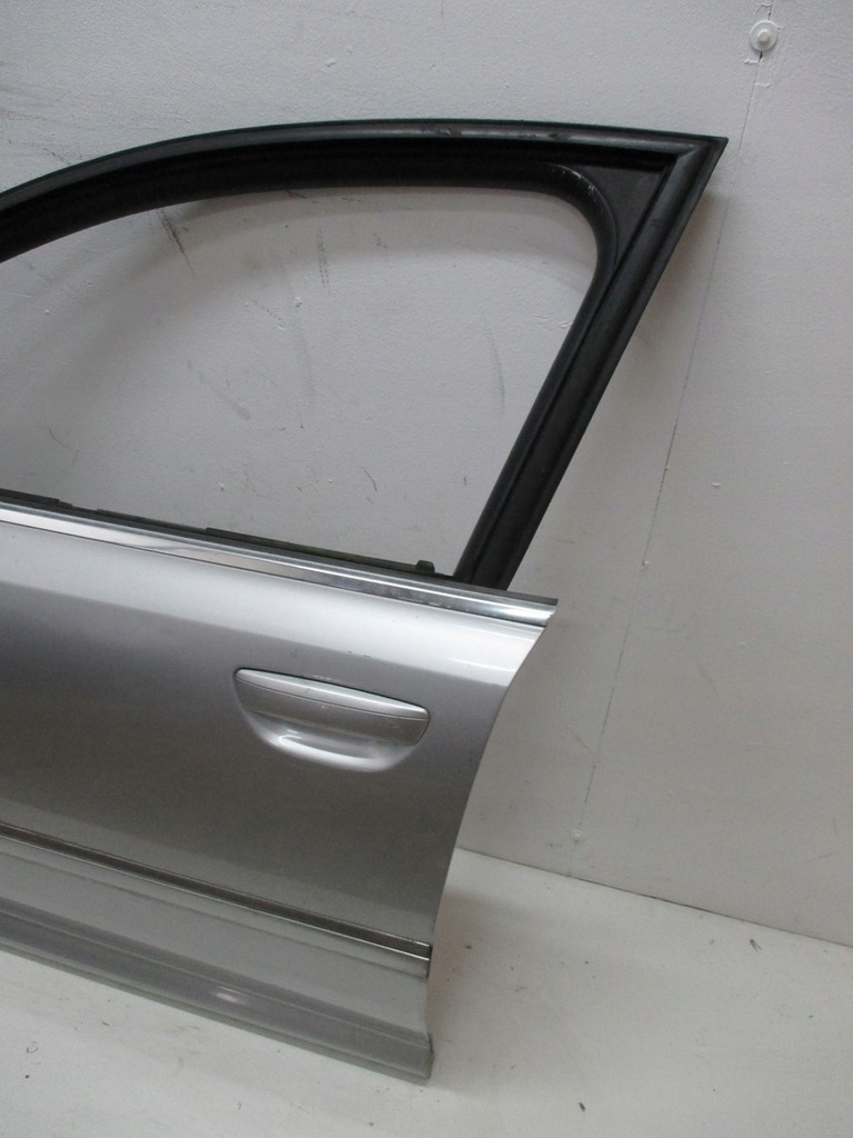 фото №5, Дверь левая передние audi a8 d3 4e0