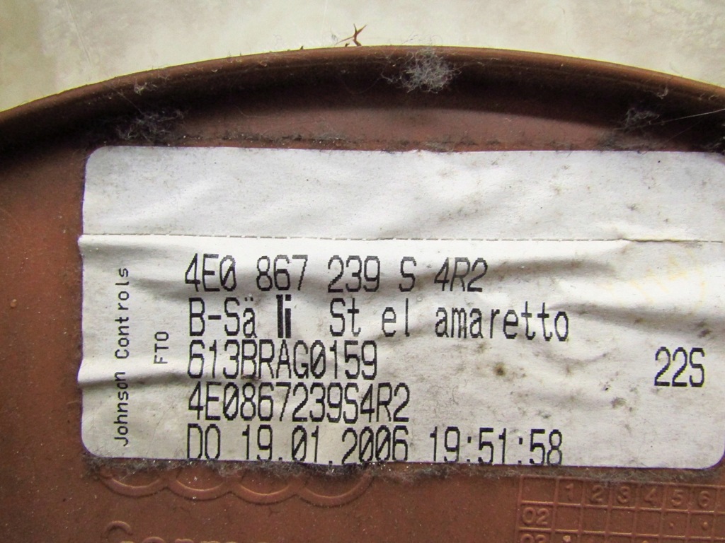 фото №9, Audi a8 d3 защита задняя сиденье перед amaretto распродажа!!!!!!!