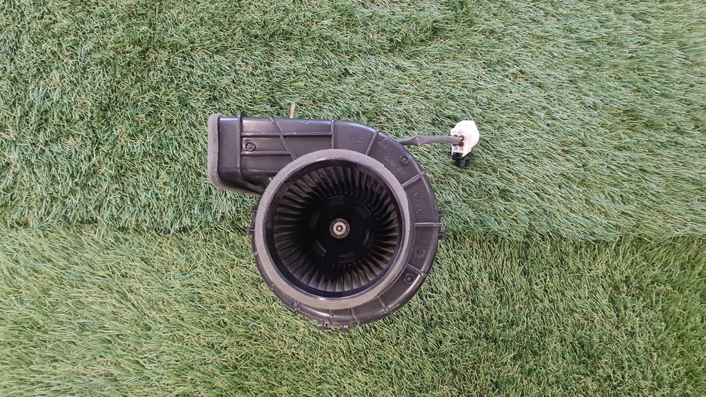 фото №1, Вентилятор акумулятора lexus es vii xz10