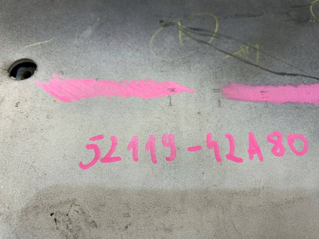 Бампер передний toyota bz4x 22- 5211942a80 Киев