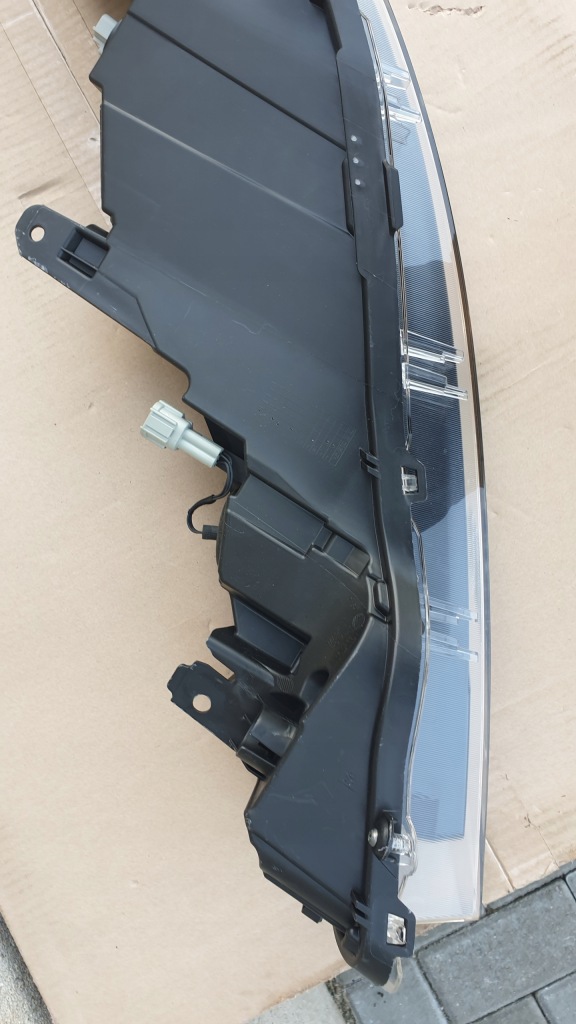 Купити Фара фара nissan juke 2 2019 - комплект led